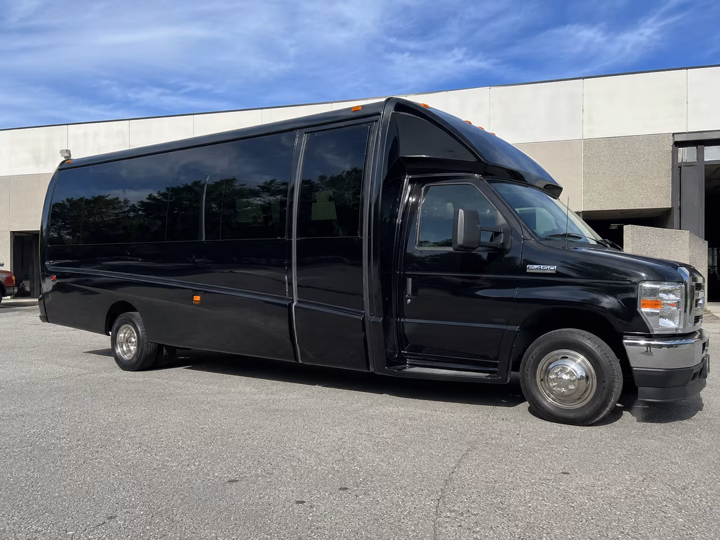 airport transfers between oma bellevue and papillion