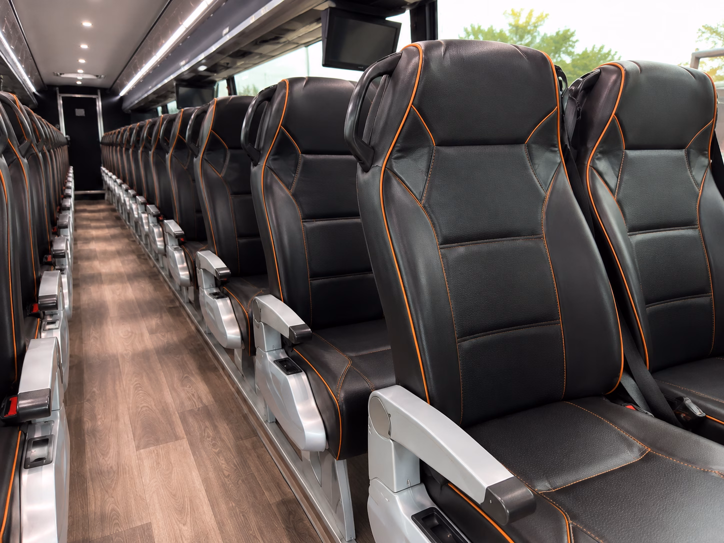 omaha charter bus hero 2